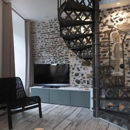 Maison Dans Le Centre Historique Pour 6 Personnes Avec Terrasse Et Parking Villa *