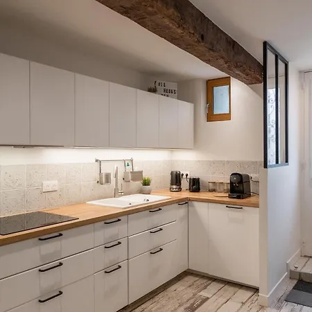 Maison Dans Le Centre Historique Pour 6 Personnes Avec Terrasse Et Parking Pau