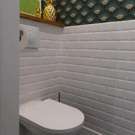 Maison Dans Le Centre Historique Pour 6 Personnes Avec Terrasse Et Parking Pau