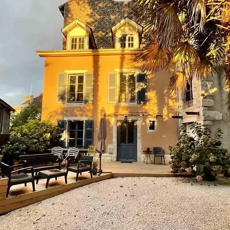 Maison Dans Le Centre Historique Pour 6 Personnes Avec Terrasse Et Parking Pau