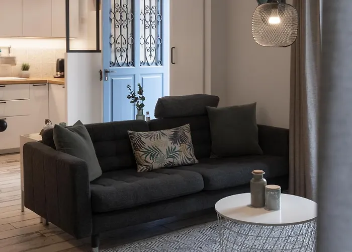 Vila Maison Dans Le Centre Historique Pour 6 Personnes Avec Terrasse Et Parking