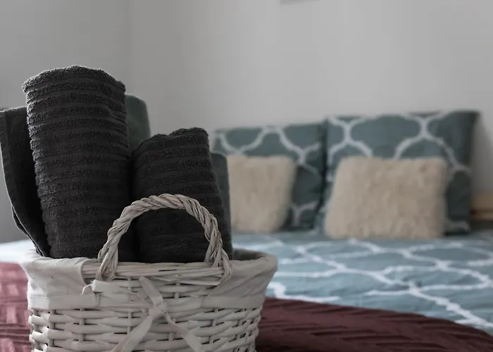 Maison Dans Le Centre Historique Pour 6 Personnes Avec Terrasse Et Parking *